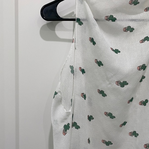 Cactus Vest with Tassles - Picture 10 of 11